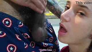 ฉันเย็ดแก๊บบี้ ลูน่าด้วยสองควย