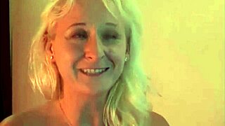 Milf Blonde Grinds Hard On Webcam For Amateur Viewers