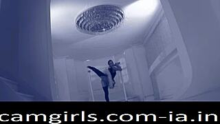 Hot mature milf get fucked and pussy squirt 😍