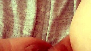 si apre la fica allalba