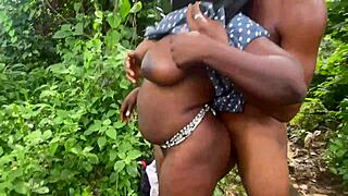 Quick Doggystyle In Bush With Mature Colombian Beauty