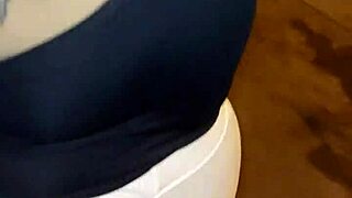 Curvy Cutie Fit Sydney's Workout Session