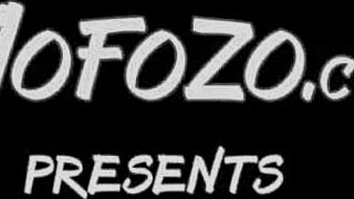 Mofozo Com - Brunette Girlfriend Enjoys The Doggystyle Position