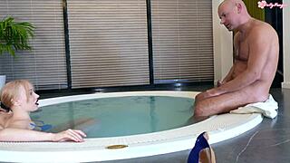 mamando en pov con esta milf, que rico se siente