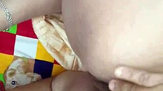 Indian girlfriend sucks cock hard