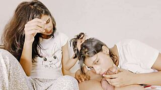 i cum in threesome with multiple creampies