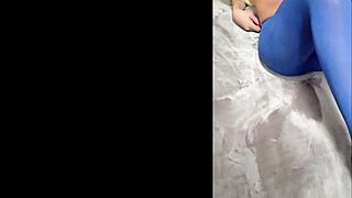 Sexy laura in heels waiting to be fucked