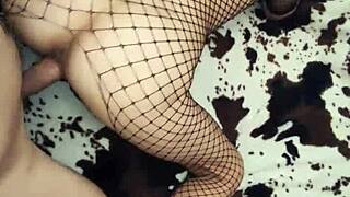 Amateur homemade erotic with married 40 years couple... so steamy! 😘