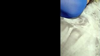 Sexy laura in heels waiting to be fucked