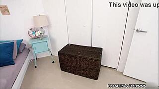 مؤخرة بيضاء ضخمة للسيدة راكويل تأخذ زب كبير أسود لروم مايورز في بلع عميق ونيك كوغيرل