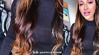 sfw beautiful natalia streams live on kik with adorable classy poses and cute smiles in her model session