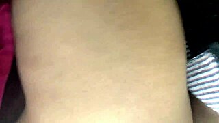 Far fanger stedsøn der knalder stedmor hårdt i tæt jungle udendørs med stor pik creampie