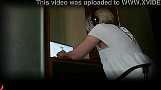 hey mrs lazinski gives that anal reward for good behaviour in homemade couple fun 😏🍑