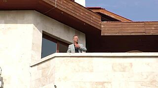 she loves that mature man giving her a quickie with deepthroat and creampie