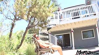 Mofozo com - adik tiri kurus tetek bagus digenjot doggy dalam dari kontol gede!