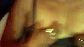 Milf caliente con culo grande follada a perrito