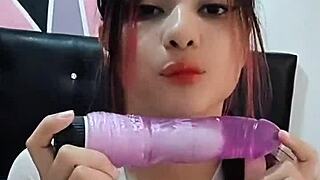 omg this sexy actress gives her stepdad a real homemade blowjob 😏