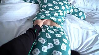 Stepmom And Stepson Share Bed In Hotel Room For Blowjob Cowgirl Riding Creampie!