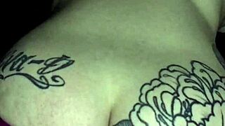 neon flamingo s5 with european milf in public outdoor action?