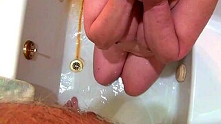 Lynnette Lyons gets interviewed for xvideos with preview of water sports and facials