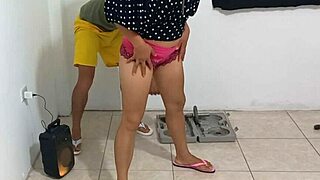 oy CUMPLIRE mi gran FANTASIA watching my hijastro in gym aerobics