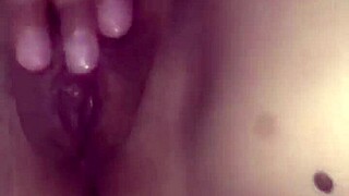 Louca De Tesão Molhadinha Bucetao Latina Milf Reaches Orgasm In Solo