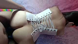 Por El Culo Anal Profundo Doble Penetraci�n a Esposa Puta Latina Alquilada al Jefe Maduro de Su Marido por Dinero 3