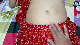 मालिश के दौरान बेटे की नीयत बदल गई और उसने मुझे अपनी टाइट गीली पुसी में क्रीमपाई देकर चोद दिया