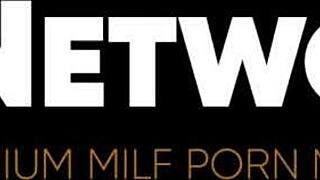 naughty lindsey lakes and venus valencia seduce handsome guy into threesome