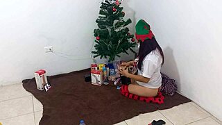mature student gets christmas presents masturbating clitoris with dildo under spotlights as nice slut in real homemade old student porn