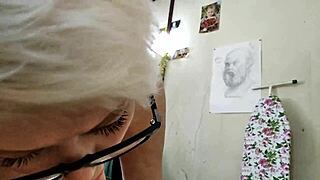 Strong Dick Captured With Pearl Necklace