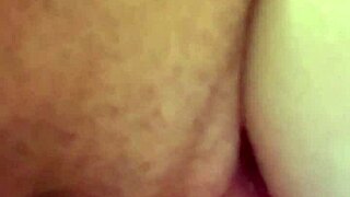 I love licking that milf arse so much.