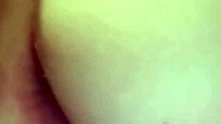 I love licking that milf arse so much.