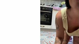 My Pussy Is Too Pretty Not To Be Shown!