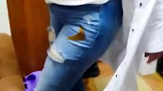 Stepmom instructs stepdaughter on lesbian fucking with kissing and pussy play in homemade session