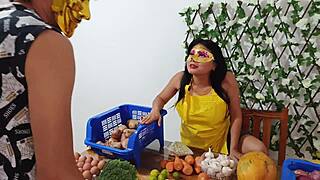 Hey, sex with the vegetable vendor she didnt have any change so we ended up fucking standing up at her workplace?