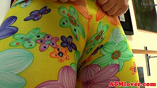 Why is this glamcore gaping milf playing with kinky toys?