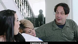 Üvey Kız Webcam Orospusu Üvey Babası Tarafından Sert Sikilirken Üvey Anne Uyuyor!