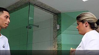 Watch this young stepson fuck his big-ass stepmom right after her bath! Video completo no red sheer com big cock blowjob action!