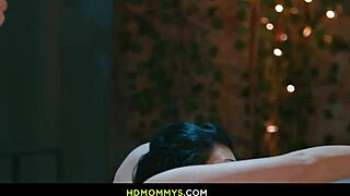 River Lynn And Gal Ritchie Eagerly Accept Stepmommy Annie King In Lesbian Threesome!