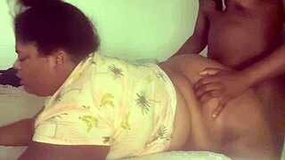 Juicy Pregnant Milf Takes Big Black Cock Backshots