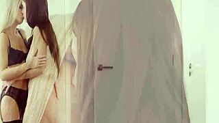 Gorgeous Lesbian Taylor Lola Finger Fuck Orgasm Girlfriend Seduction