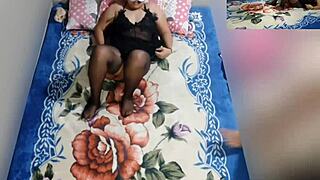 あの巨乳アジア人妻、デブの精子を美味しくする自家製エロ