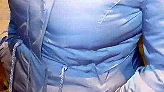 Venezolana madura flashes big ass and tits in leggings on street for public creampie