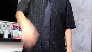 hey, check out the behind-the-scenes where wife kally does creamy blowjob on the camera guy during her homemade amateur humor content recording in portuguese