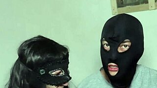 uh mio marito è un guardone watching me get fingered and fucked in this horny threesome