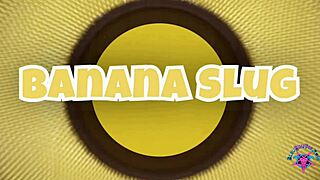 Bleubrutalrose banana slug big ass white girl blowjob big dick with deepthroat and handjob in couple amateur video