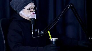 Veja a entrevista safada e cheia de putaria com a flor de damiana com vovô moai no porn cast brazil - parte 1 watch on sheer red