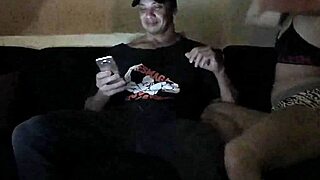 Novinha gostosa sentando no pau do namorado in dorm with athletic Brazilian girlfriend