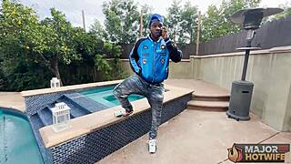 Busty redhead milf peaches gets pussy deeply fucked by rome major's big cock